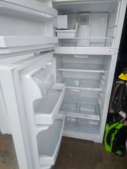 Refrigerator En Buenas Condisiones