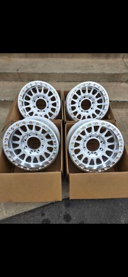 17" KM445 IMPACT beadlocks 17x9 -12 offset