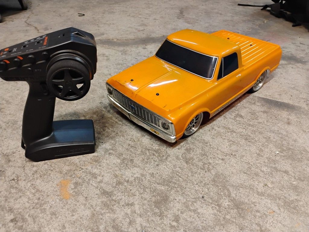 Losi 1972 Chevy C10 AWD RC Truck