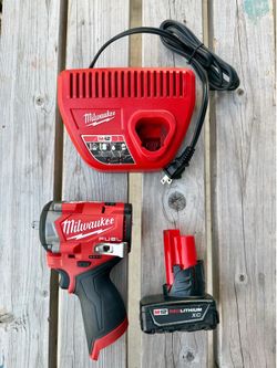 Milwaukee Fuel M12 3/8 impact wrench