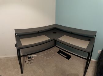 Work Desk