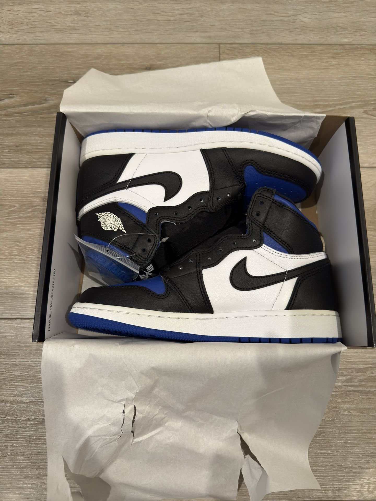 Air Jordan 1 Retro High OG GS Royal Toe Size 5Y