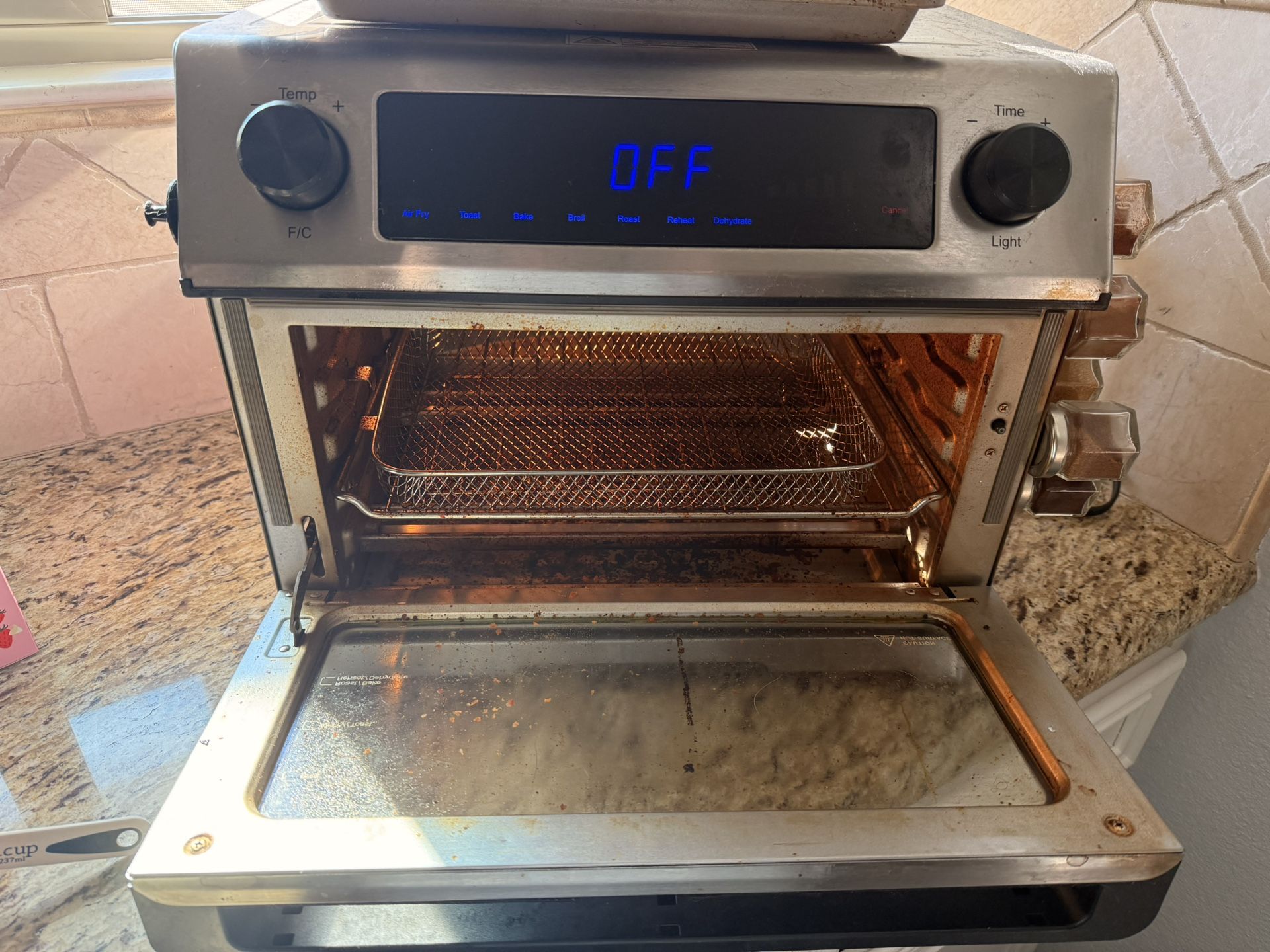 FREE CONVECTION OVEN/AIR FRYER