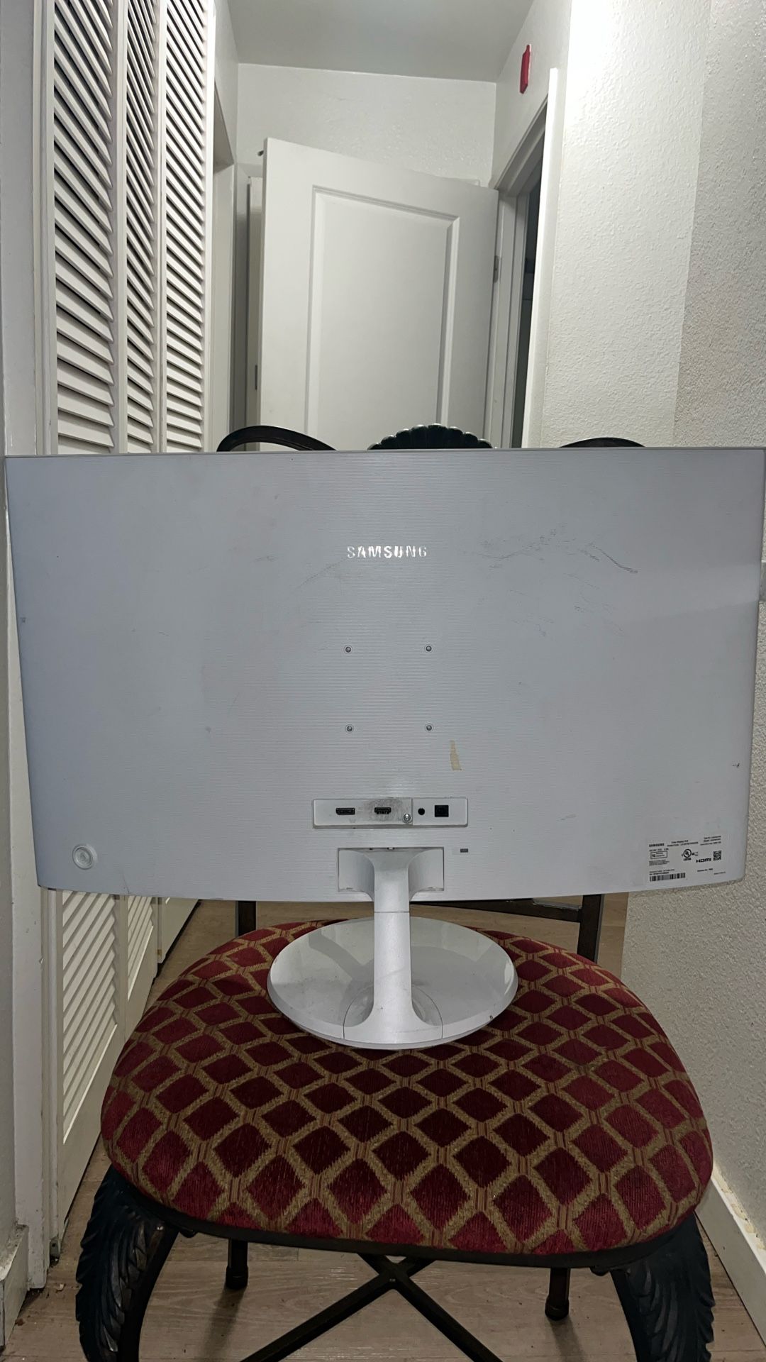 Samsung 32 Inch Monitor (no Cord)