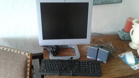 Hp monitor and speakers and keyboatd