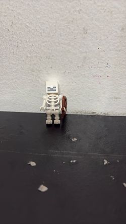 Minecraft Lego Action Figure 12 Dollars 
