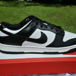 🔥 Nike Dunk Low “Panda” – Size 11.5 – Brand New in Box