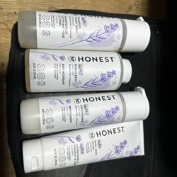 Honest Brand “calm”  Hygiene Kit Lagander