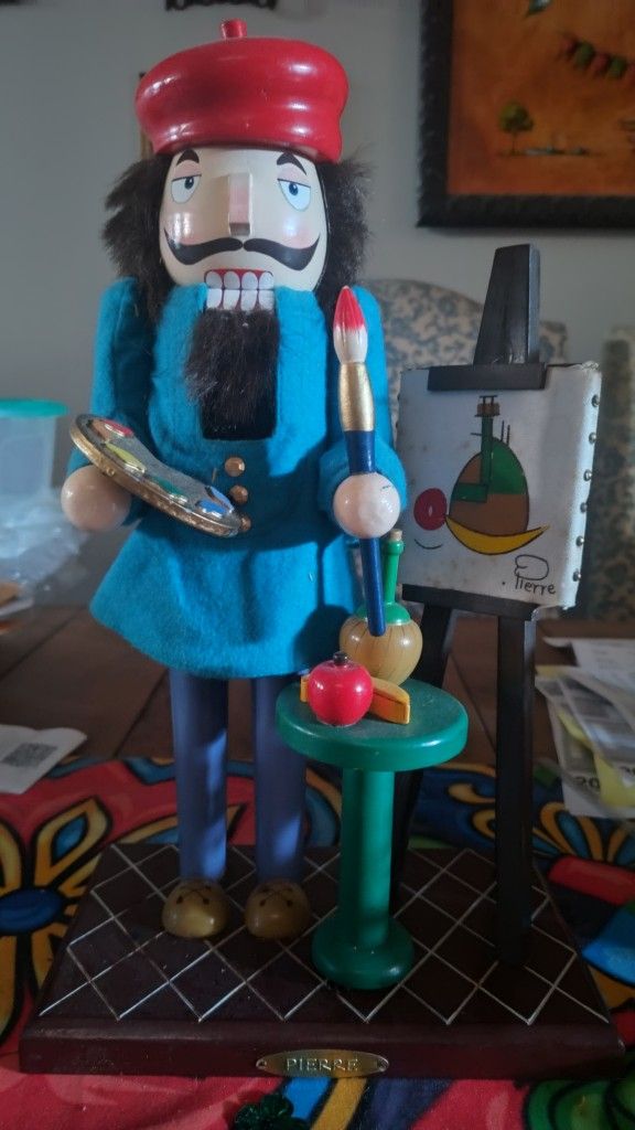 Nutcracker Pierre The Artist From The Bombay Company 