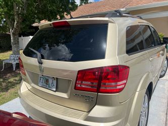 Mechanic Special /2010 Gold Dodge Journey
