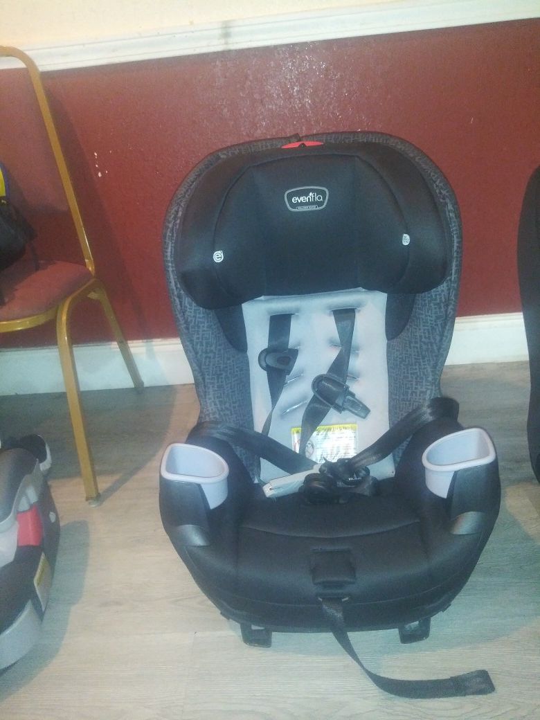 Evenflo Convertible Car Seat