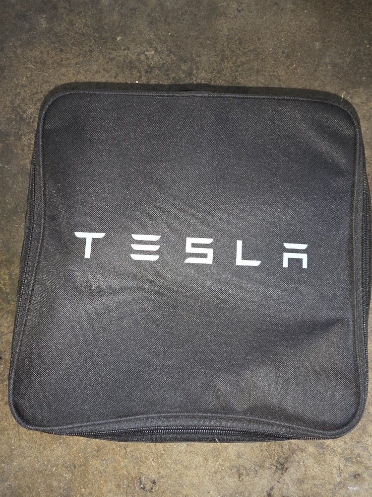 Tesla EV Charger