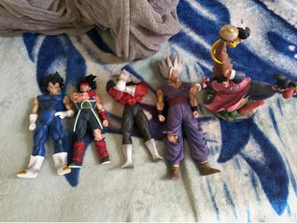 Dragon ball z figures