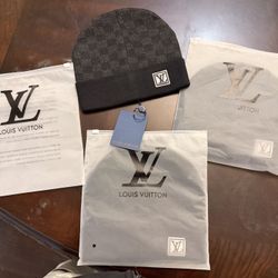 LV Beanie (40$)