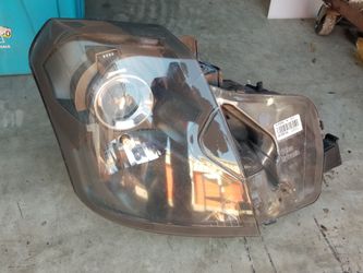 2003 - 2007 Cadillac CTS factory headlight