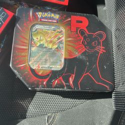 Pokemon Destined Rivals Tin 