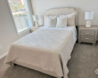 Full bed