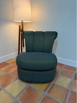 Accent chair
