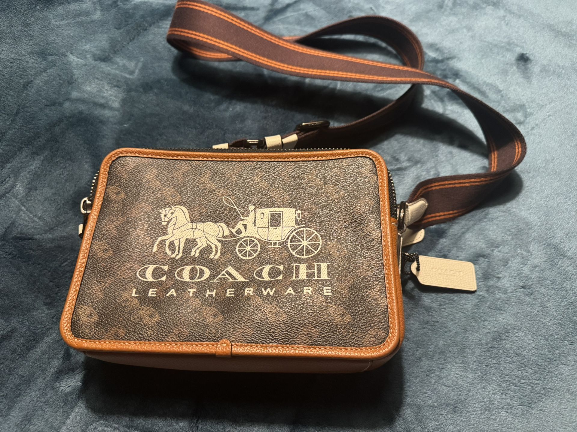 Coach Crossbody Bad In Great Condition