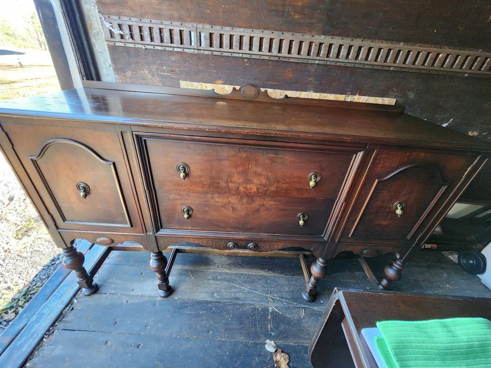 Antique Solid Wood Buffet/Sideboard With Silverware Drawer