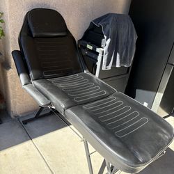 Esthetician bed