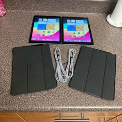 Like New! Apple iPad 6th Gen 9.7in W/Charger & Case WiFi & Cellular Unlocked