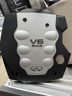 G35 Sedan Engine Cover