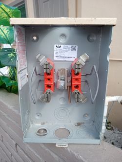 Fpl Connecter In Box New Condition