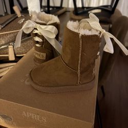 Size 5C Toddler Girl Boots Black & Chestnut 