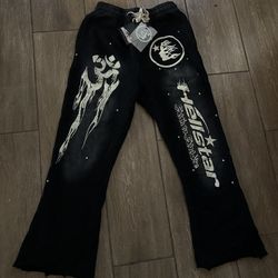 Hell star flared sweats 