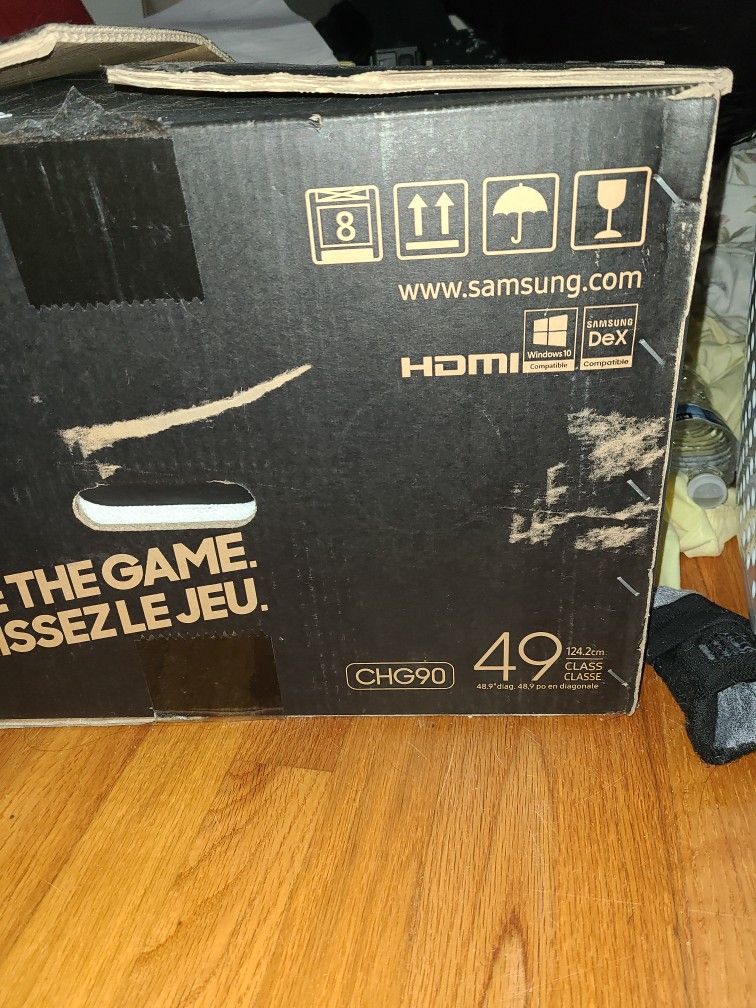 Samsung Odyssey CHG90 49 inch Defective Monitor FREE