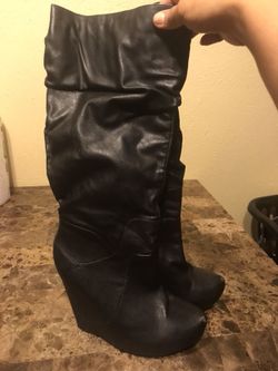 Jessica Simpson boots 7.5