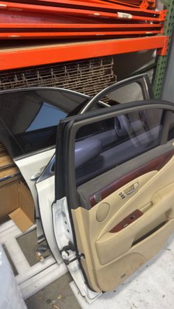 2007-2009 Lexus LS460L front and Rear doors with panels and Mirrors/ excellent condition
