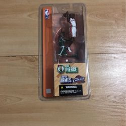 Paul Pierce LeBron James McFarlane NBA 2003 3" Basketball Figures 2-Pack New