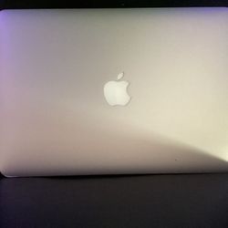 Refurbished Unlocked MacBook Air “ Core i5” 1.8 13 Inch (2017) 124gb