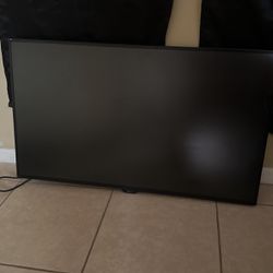 “43” Inch Tv Perfect for Home,Store,Outside