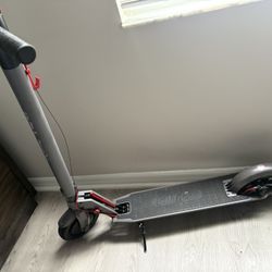 Gotrax Scooter 