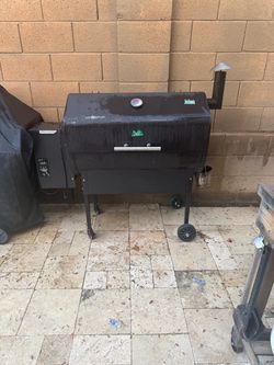 Green Mountain Grills Jim Bowie Pellet Grill