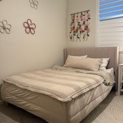 Full Size Bed & Mattress 