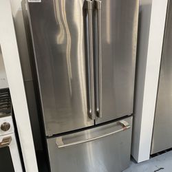 Stainless Steel 18.6 Cu. Ft. Counter Depth French Door Refrigerator 