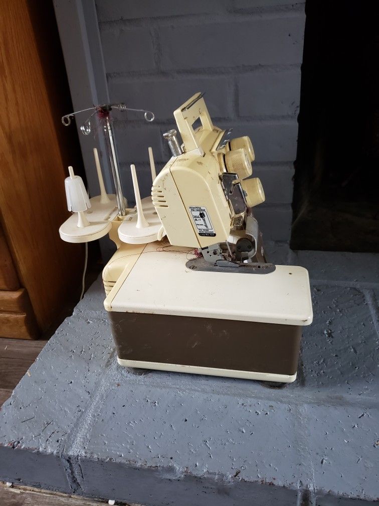 JUKI MO134 Sewing Machine for Sale in Beaverton, OR OfferUp