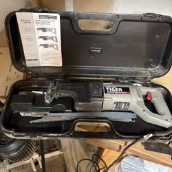 Reciprocating tiger saw