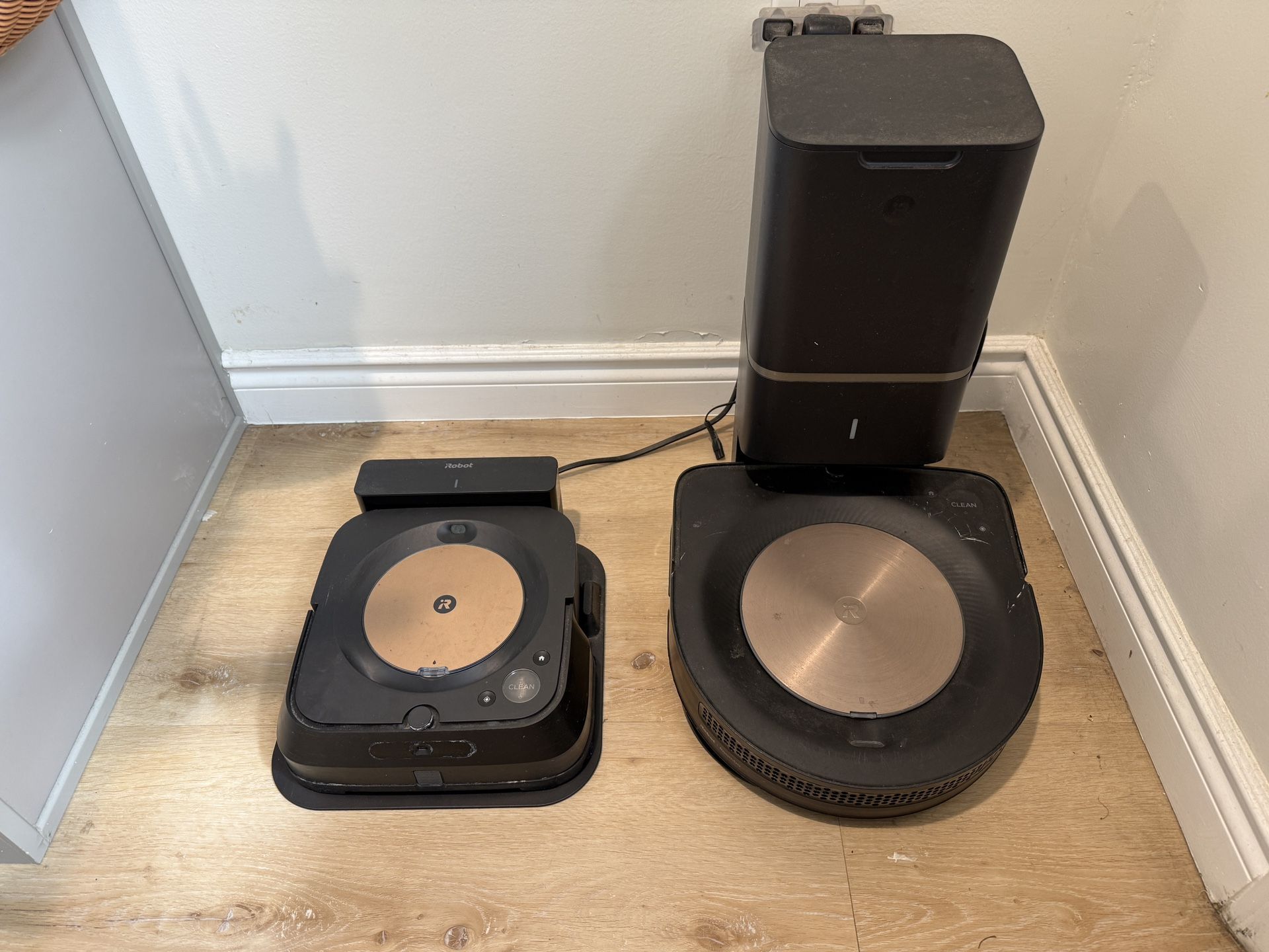 iRobot Roomba s9+ Robot Vacuum & Braava Jet m6 Robot Mop Bundle