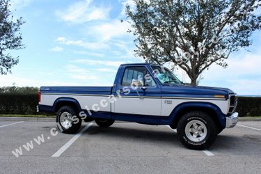 1980-86 ford f-150. Bronco. Dashboard gauge bezel. Woodgrain. With air vents . F-250. F-350.