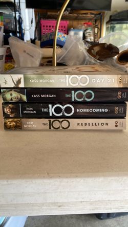 The 100 by Kass Morgan