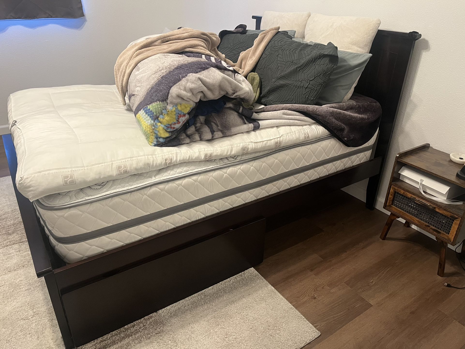 Full Bed Frame & Nightstands