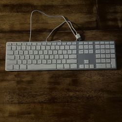 Apple Keyboard