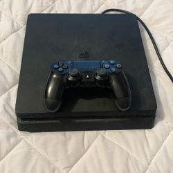 PS4 Slim