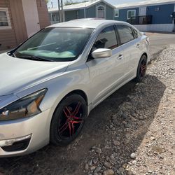 Nissan Altima 2015