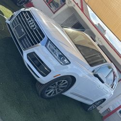 2017 Audi Q7 3.0T quattro Premium AWD 3.0T quattro Premium 4dr SUV Price $14,999 Mileage 81,419